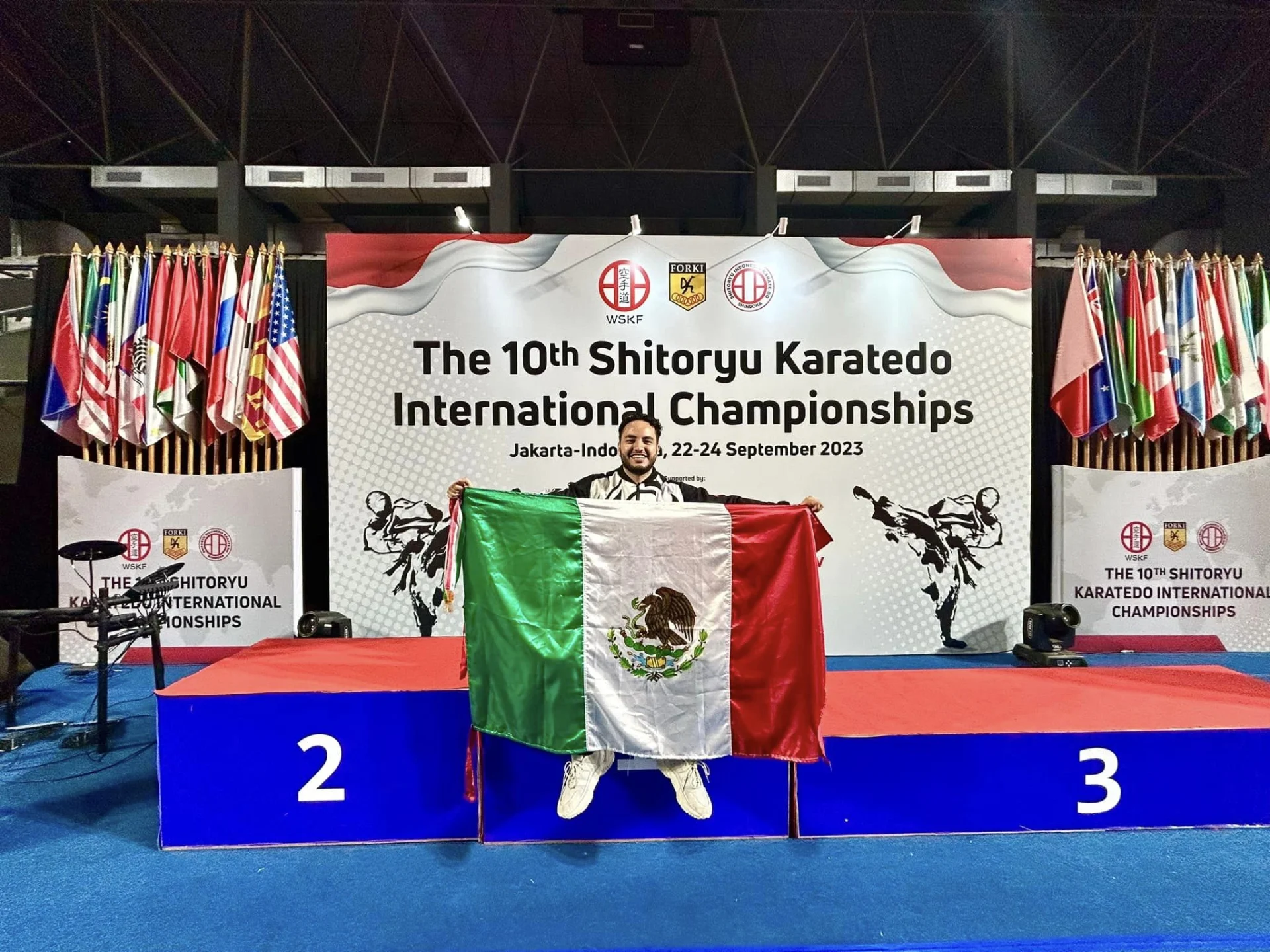 380297638_7415555871805910_8569941430153699233_n