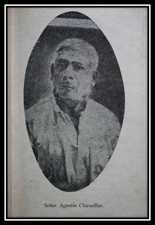 Defensores del Patrimonio Cultural, Histórico y Natural de Huatusco A.C. (2018, 16 de junio). JUAN AGUSTIN CHICUELLAR BISTRAIN. Biografía. [Fotografía]. Facebook. https://www.facebook.com/photo/?fbid=1745787145504901&set=a.363258563757773&locale=es_LA